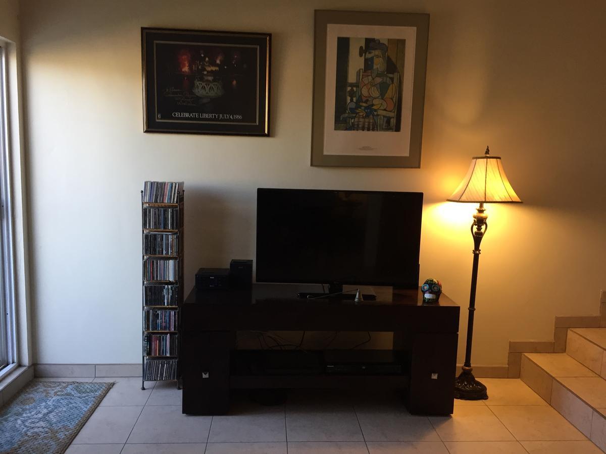 Casa De Serenidad Apartment เอนเซนาดา ภายนอก รูปภาพ